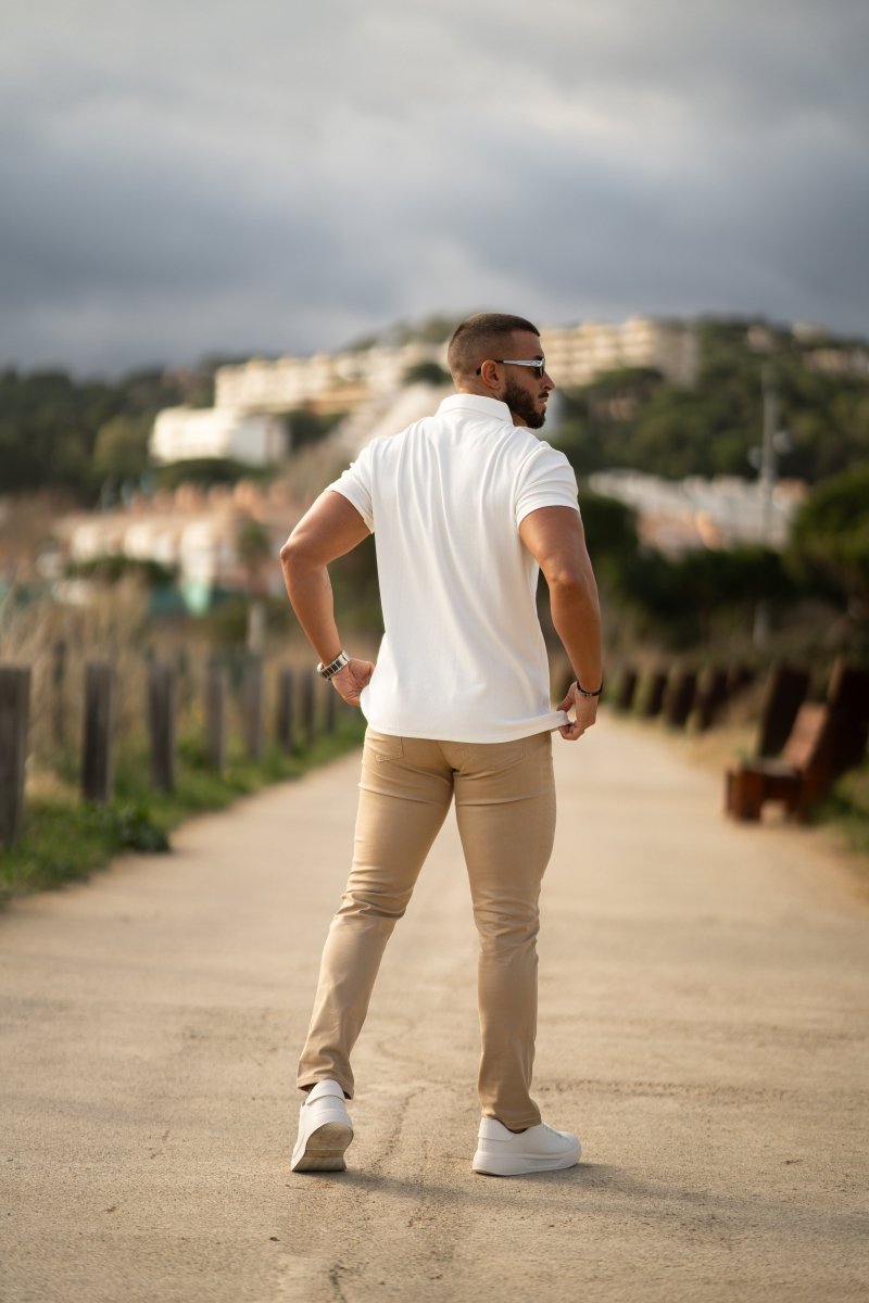 Tapered Slim Fit White Knit Short Sleeve Shirt